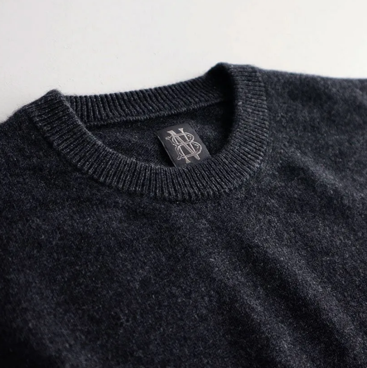 BATONER Essential INNOCENT CASHMERE CREW NECK